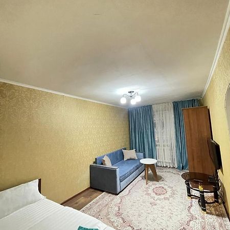 Квартира Рядом Арбата, Гоголя 92 Almaty Luaran gambar
